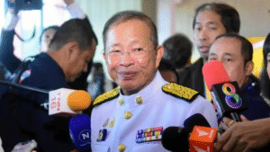 ด่วน ประธานวุฒิฯ ยื่นศาล รธน-ป.ป.ช ถอด “แพทองธาร” ออกจากนายกฯ แล้ว