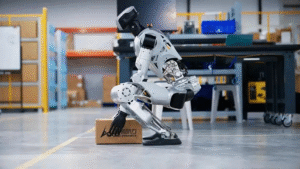 LimX Dynamics เปิดตัวหุ่นยนต์คล้ายมนุษย์ LimX Oli ราคาเริ่มต้น 21,800 ดอลลาร์