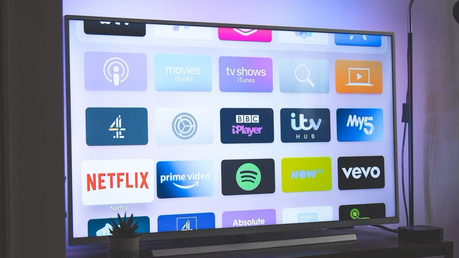 dont-expect-streaming-deals-on-prime-day-look-for-blu-ray-sa_g69p